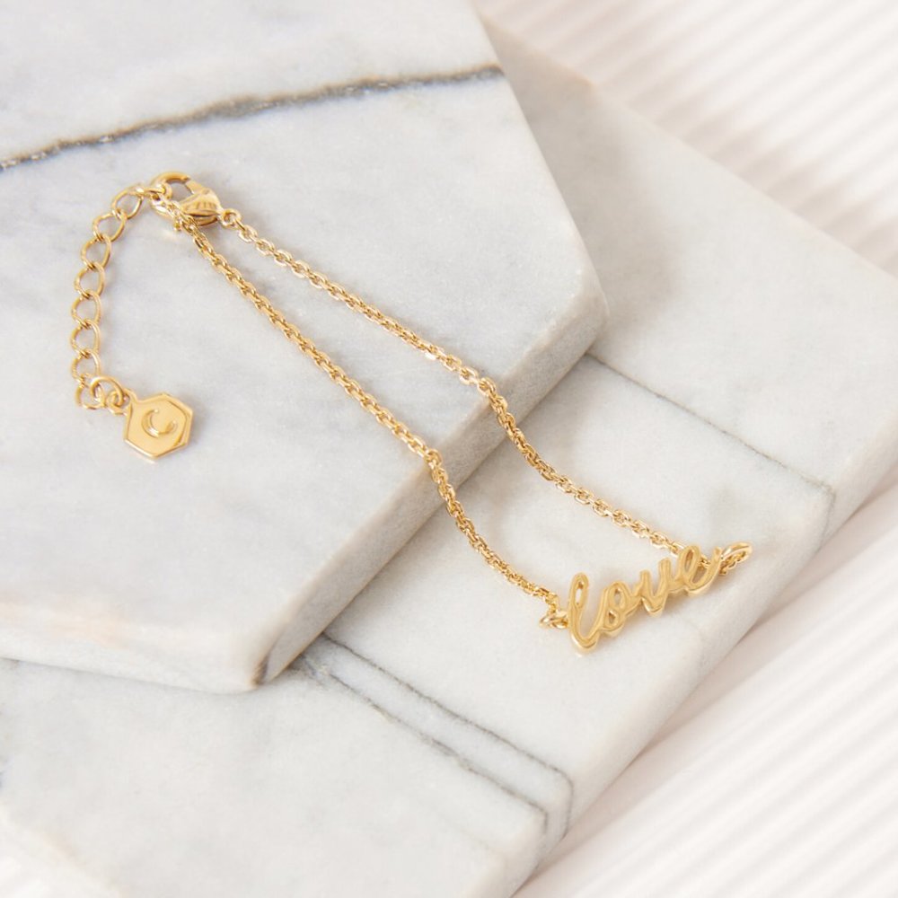 🎁 Love Signature Bracelet